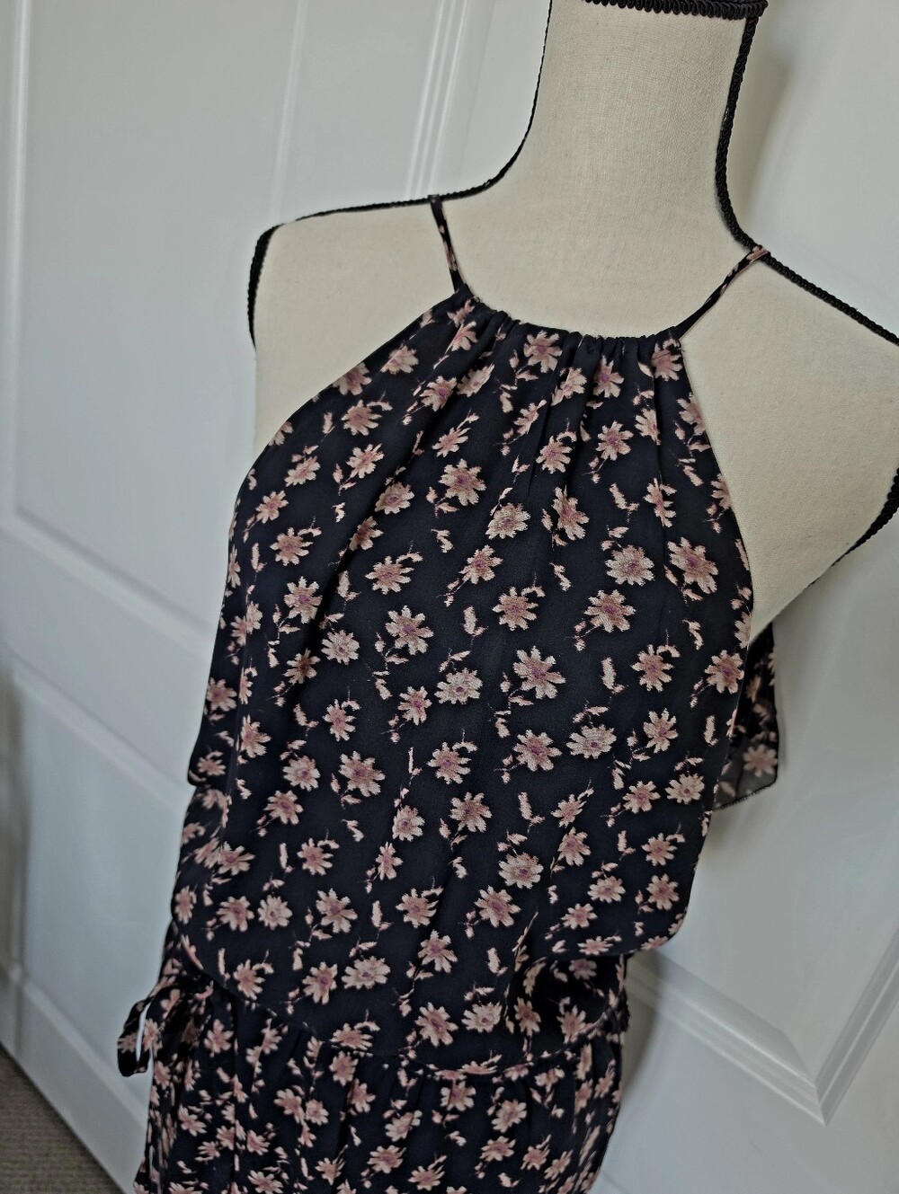 Joie Dark Navy Floral Halter Jumpsuit with Peach Blossoms size XXS
